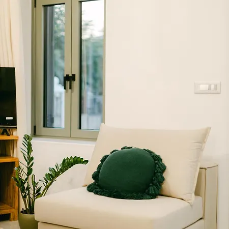 Evgenia's House 度假居 Ampavris