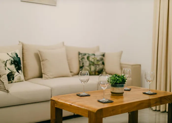 Evgenia's House Ampavris